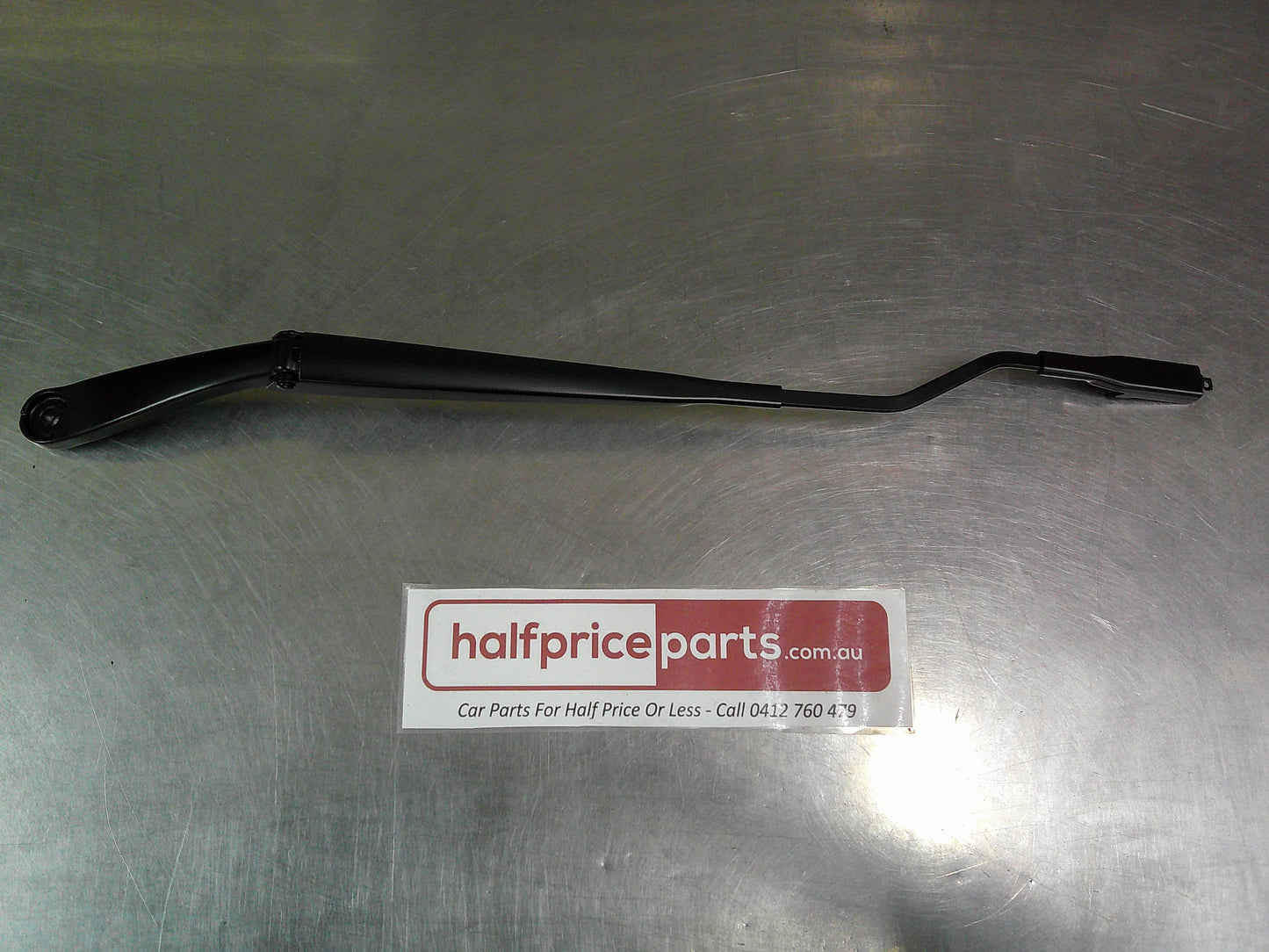 Holden TJ Trax Genuine Right Hand Windshield Wiper Arm New Part