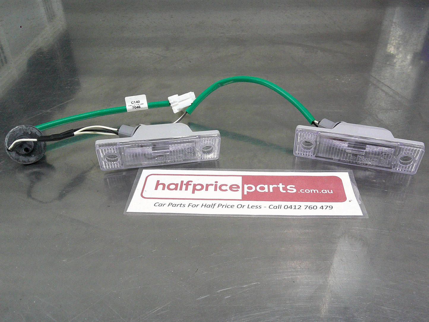 Holden CG7 Captiva Genuine License Plate Lamps And Wiring Assembly New Part
