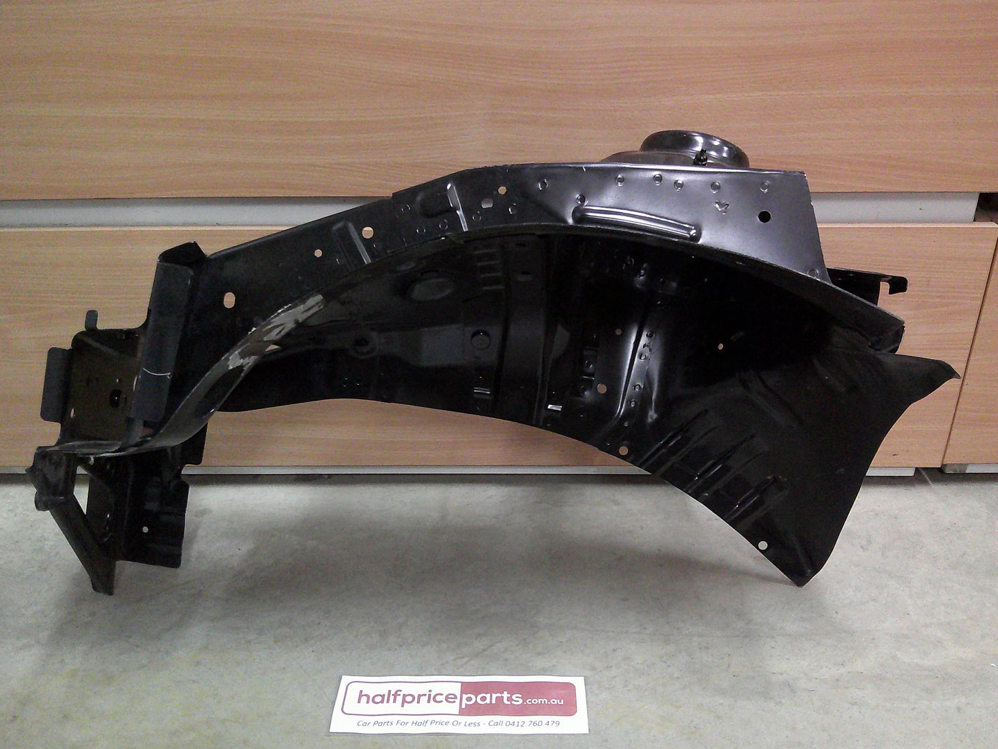 Holden JG/JH Cruze Genuine Left Hand Front Wheel Inner Wheel Arch Strut Tower Panel New Part