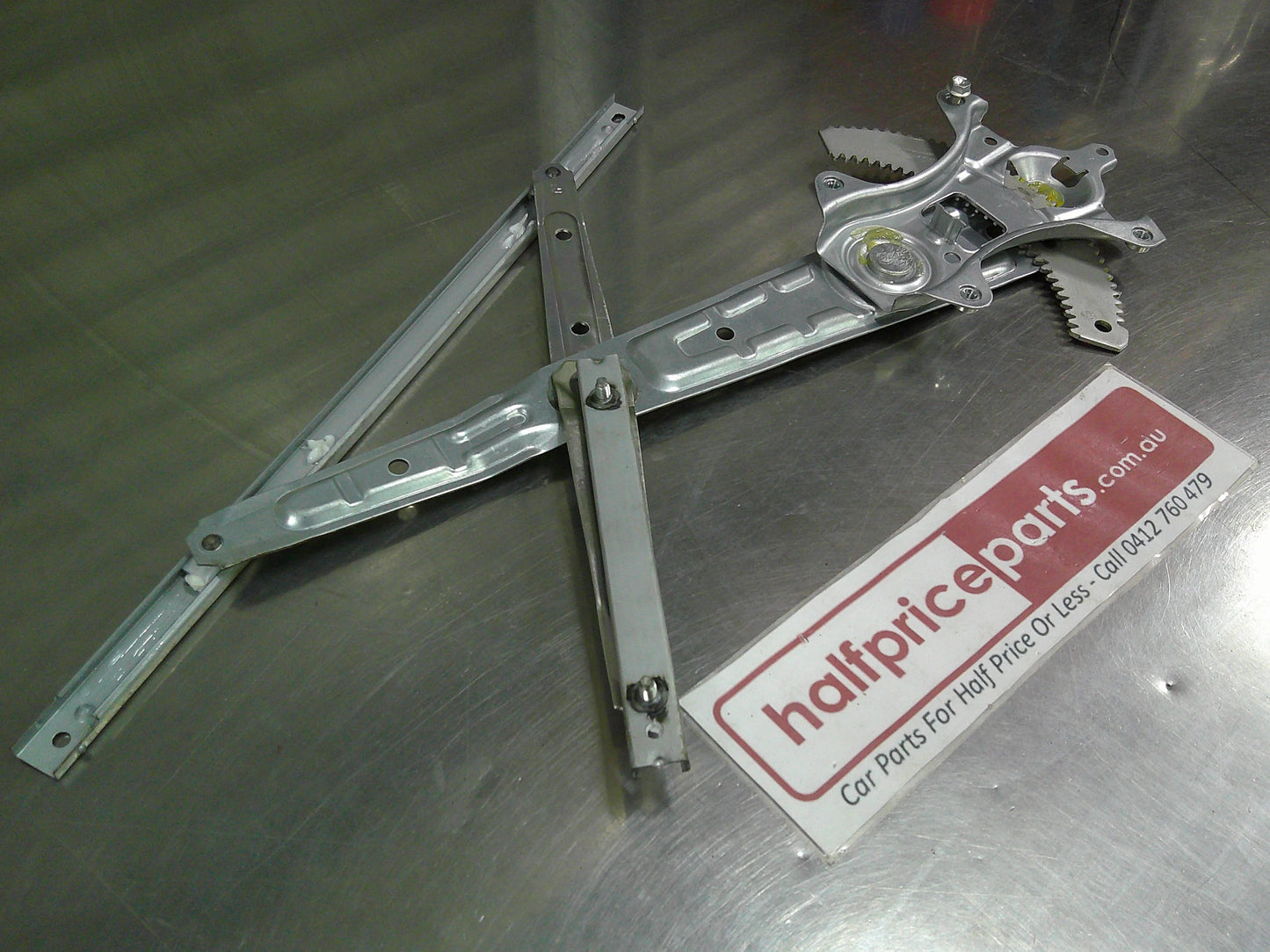 Isuzu Holden RC Colorado/Isuzu D-Max Genuine Passenger Front Non Power Window Regulator No Motor New Part