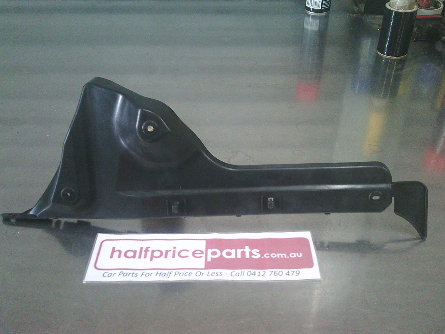 Holden VE Commodore SS/SSV/SV6 Genuine Left Hand Rear Bumper Bracket New Part