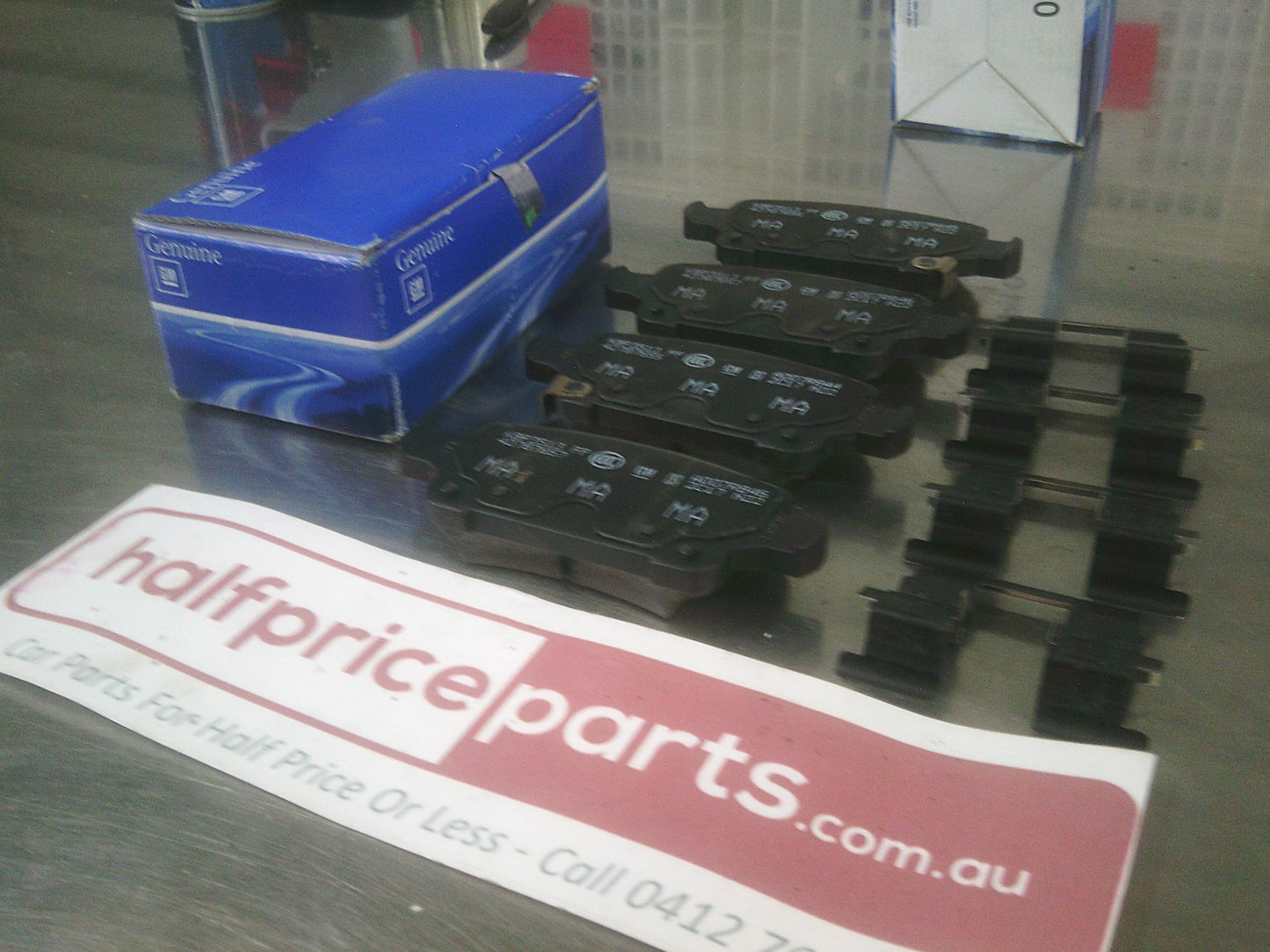 Holden BK Astra Genuine Rear Disc Brake Pad Set New Part