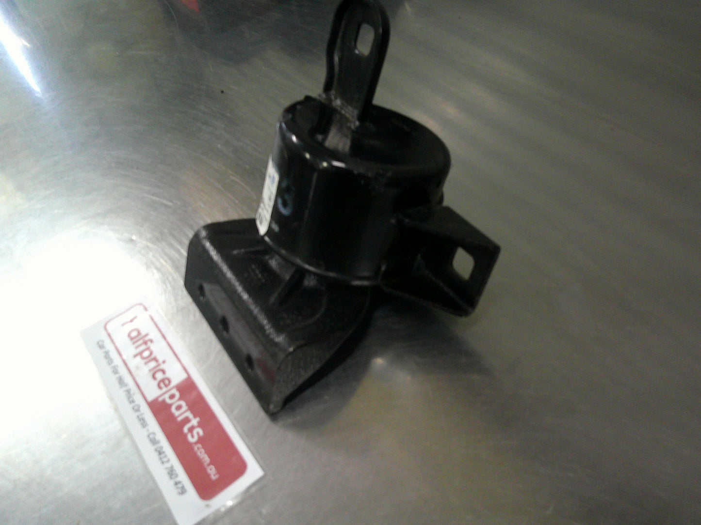 Holden TK Barina Hatch Back/Sedan Genuine Right Hand Front Engine Mount New Part