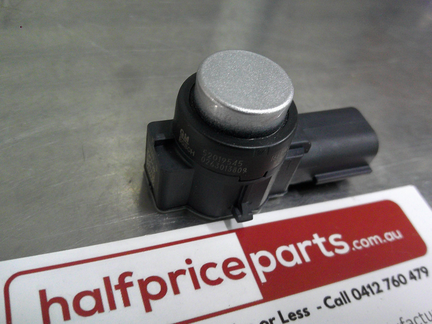 Holden RG7 Colorado/RG Trailblazer Genuine Park Assist Alarm Sensor (BLADE SILVER) New Part