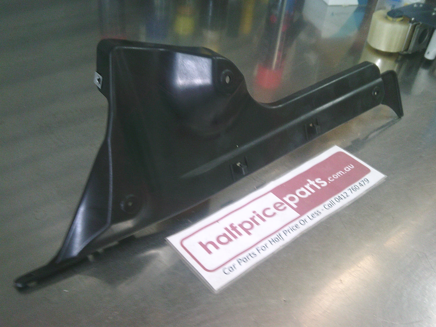 Holden VE Commodore SS/SSV/SV6 Genuine Left Hand Rear Bumper Bracket New Part