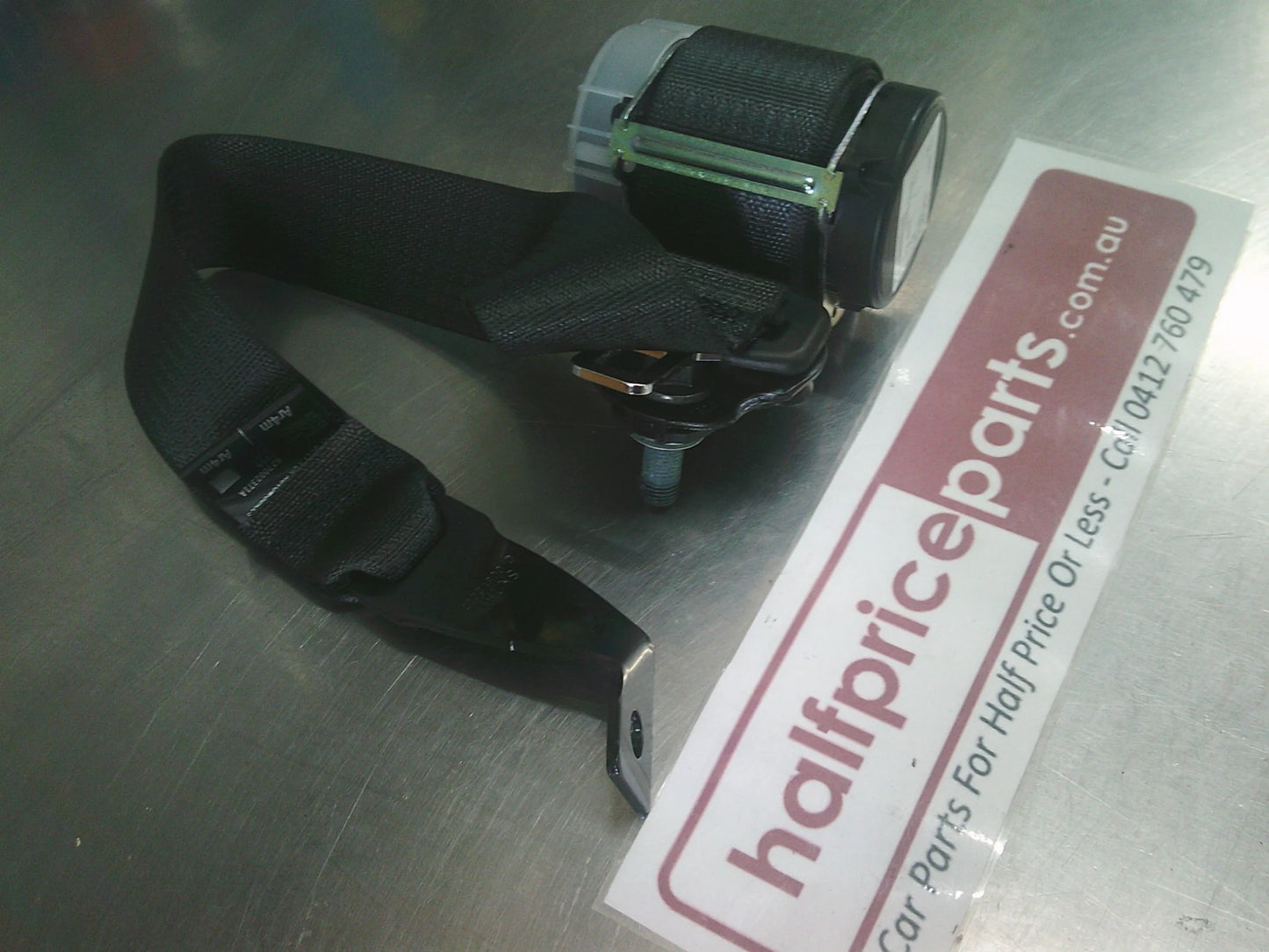 Holden RG Colorado 7 Genuine 3rd Row Seat Belt Retractor Assembly New Part