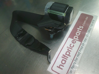Holden RG Colorado 7 Genuine 3rd Row Seat Belt Retractor Assembly New Part