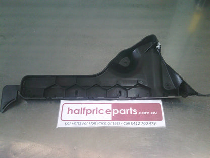 Holden VE Commodore SS/SSV/SV6 Genuine Left Hand Rear Bumper Bracket New Part