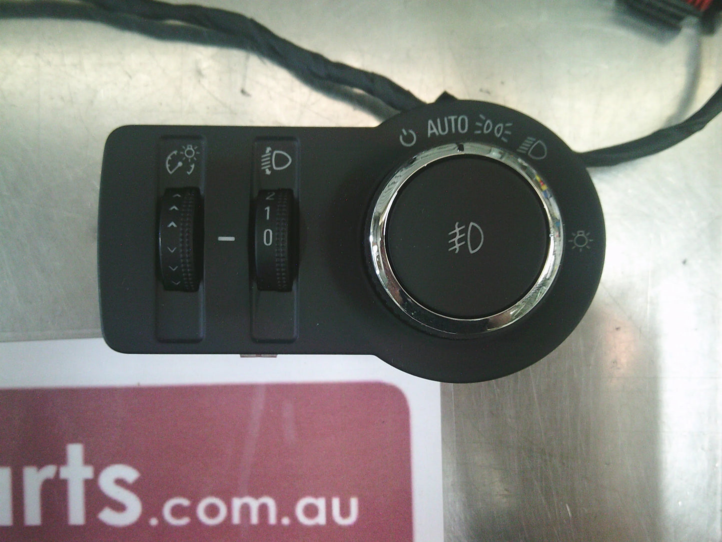 Holden JG Cruze Genuine Front Complete Fog Light Kit With Instructions New Part