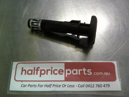 Holden VF Commodore/WN Caprice Genuine Driver Seat Headrest Guide New Part