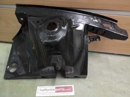 Holden VE Commodore/WM Caprice Genuine Left Hand Front Wheel House Apron Panel New Part