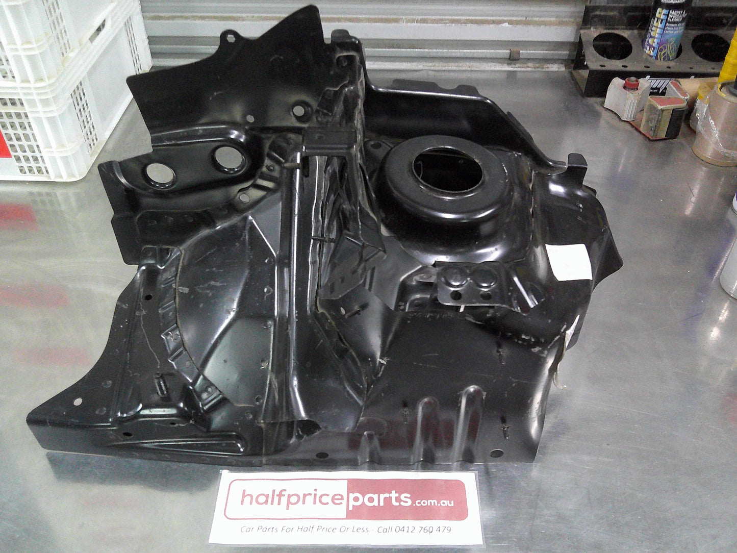 Holden Trax Genuine Right Hand Front wheelhouse Panel Assembly New Part