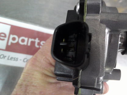 Toyota Camry/Aurion Genuine Front Wiper Motor Assembly New Part