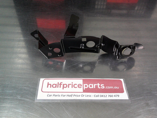 Holden TJ Trax Genuine Upper Tie Bar Bracket New Part
