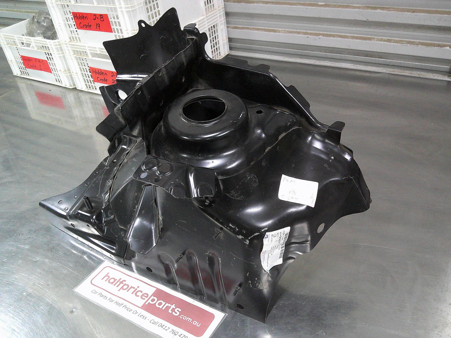 Holden Trax Genuine Right Hand Front wheelhouse Panel Assembly New Part