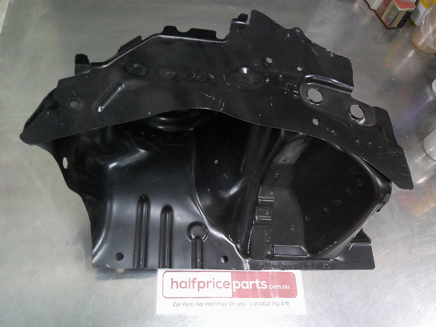 Holden Trax Genuine Right Hand Front wheelhouse Panel Assembly New Part