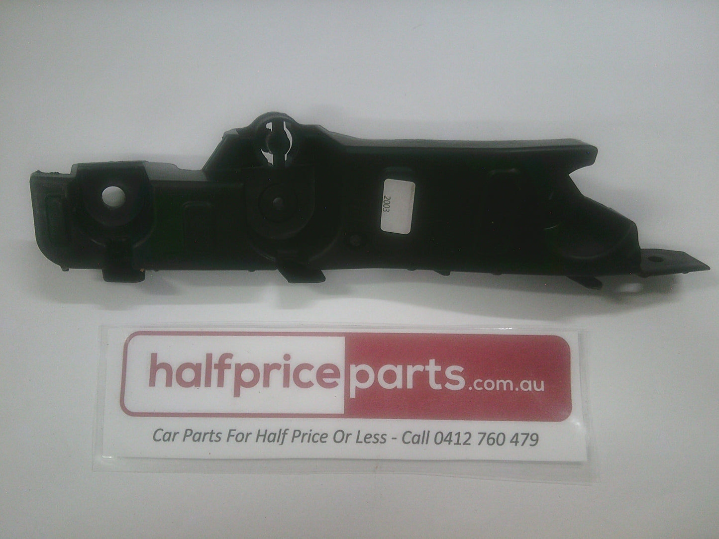 Holden TM Barina 4 Door LS-LT-LTZ-RS Genuine Right Hand Front Bumper & Grille Retainer New Part