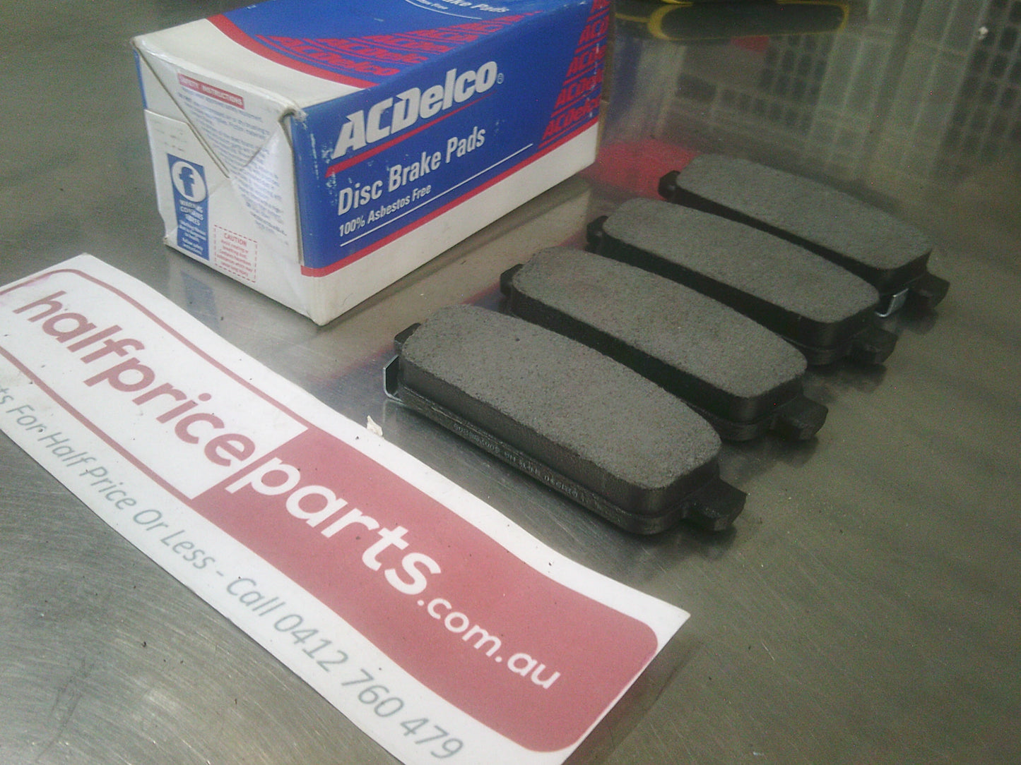 Holden Cruze/Barina/Astra/Trax/Volt/Cascada Genuine Rear Disc Brake Pad Set New Part