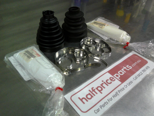 Toyota Yaris Genuine Front Right Hand CV Boot Kit New Part