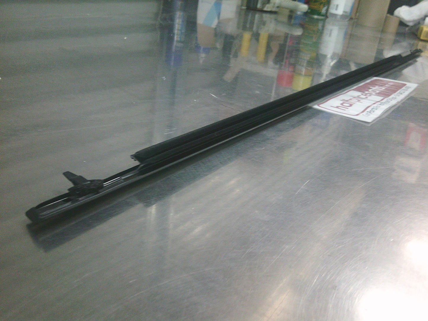 Subaru Impreza Genuine Left Hand Front Outer Door Weatherstrip - New Part