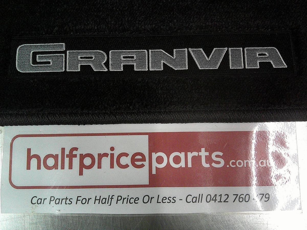 Toyota Granvia Genuine Front Carpet Mat Set Grey In Colour New Part