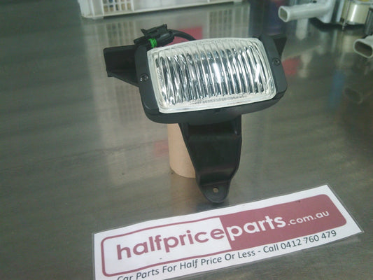 Holden VT SS/Manta/Calais Genuine Left Hand Fog Light Assembly New Part
