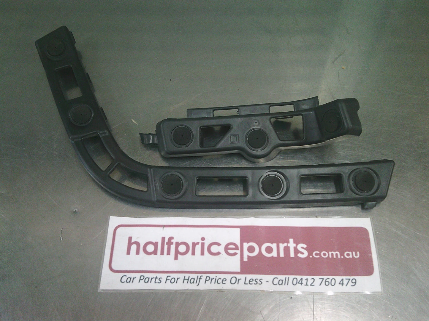 Holden Trail Blazer Genuine Left Hand Rear Bumper Fascia Guide Bracket New Part