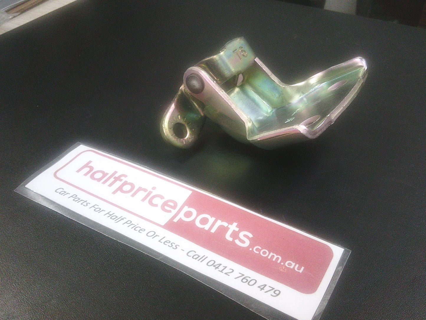Holden TK Barina Genuine Right Hand Front Upper Door Hinge New Part