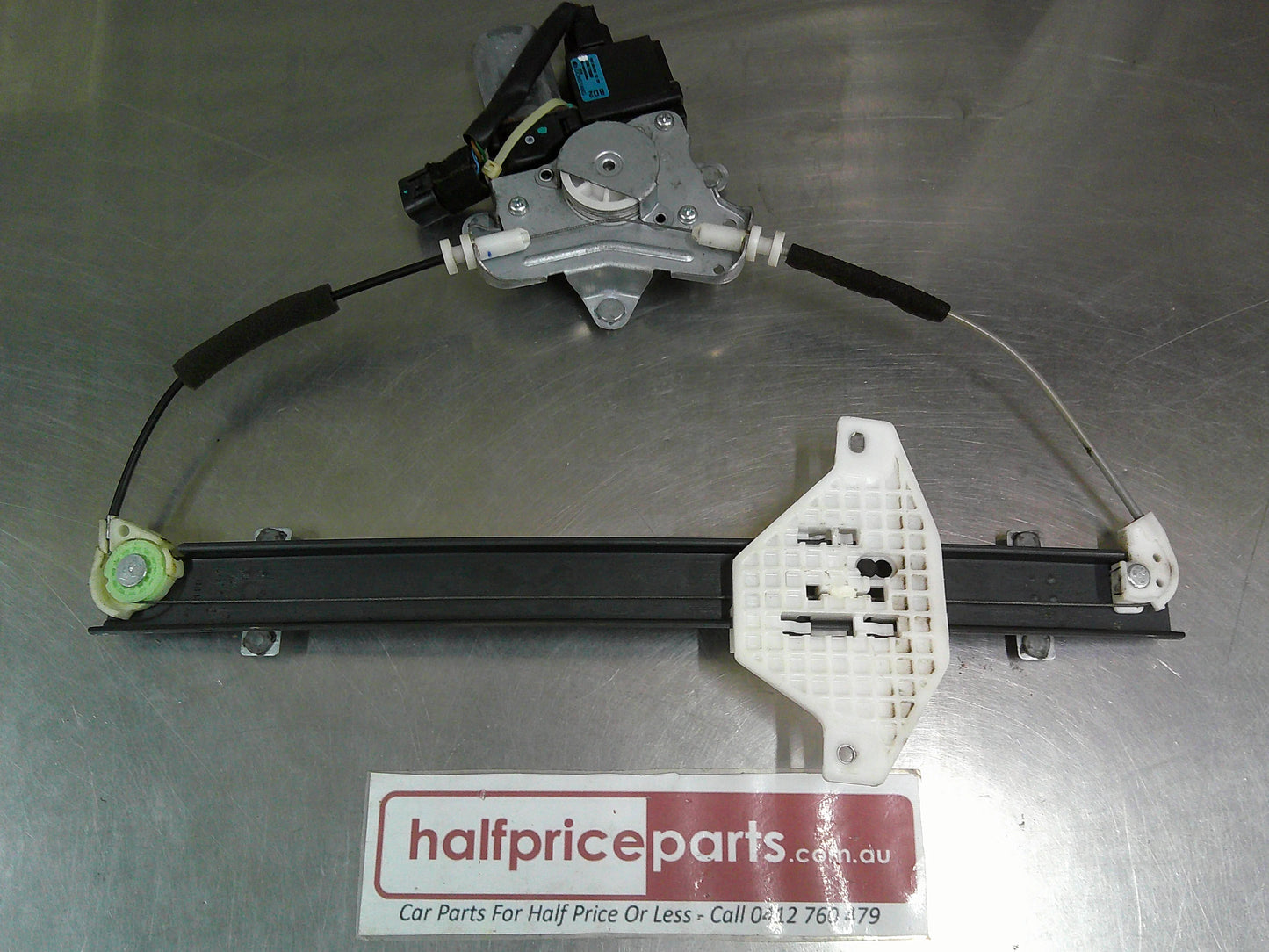 Dongyang Front Right Hand Window Regulator with Motor Suits CG Captiva Used Part