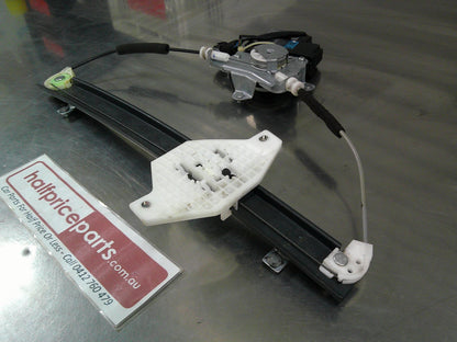 Dongyang Front Right Hand Window Regulator with Motor Suits CG Captiva Used Part