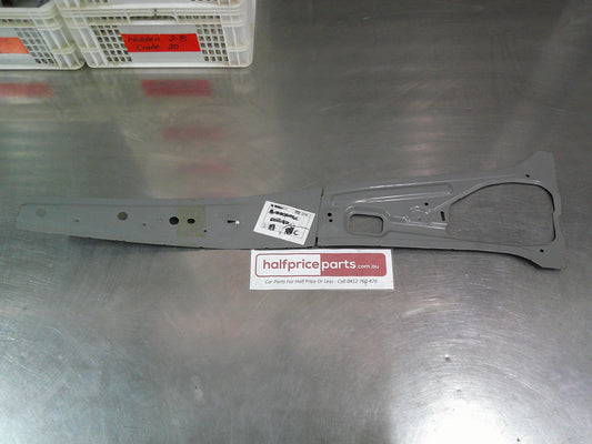 Iveco Mini Bus Genuine Left Hand Inner Lower B-Pillar Panel New Part