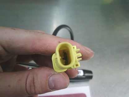 Holden CG Captiva Genuine Front Left Seat Belt Tensioner New Part