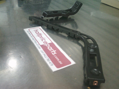 Holden Trailblazer Genuine Left Hand Rear Bumper Bracket Fascia Guide New Part
