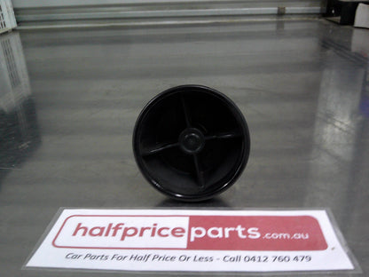 Holden VF Clubsport/GTS/GTSR/Senator/R8 Commodore Genuine Spare Wheel Retainer New Part