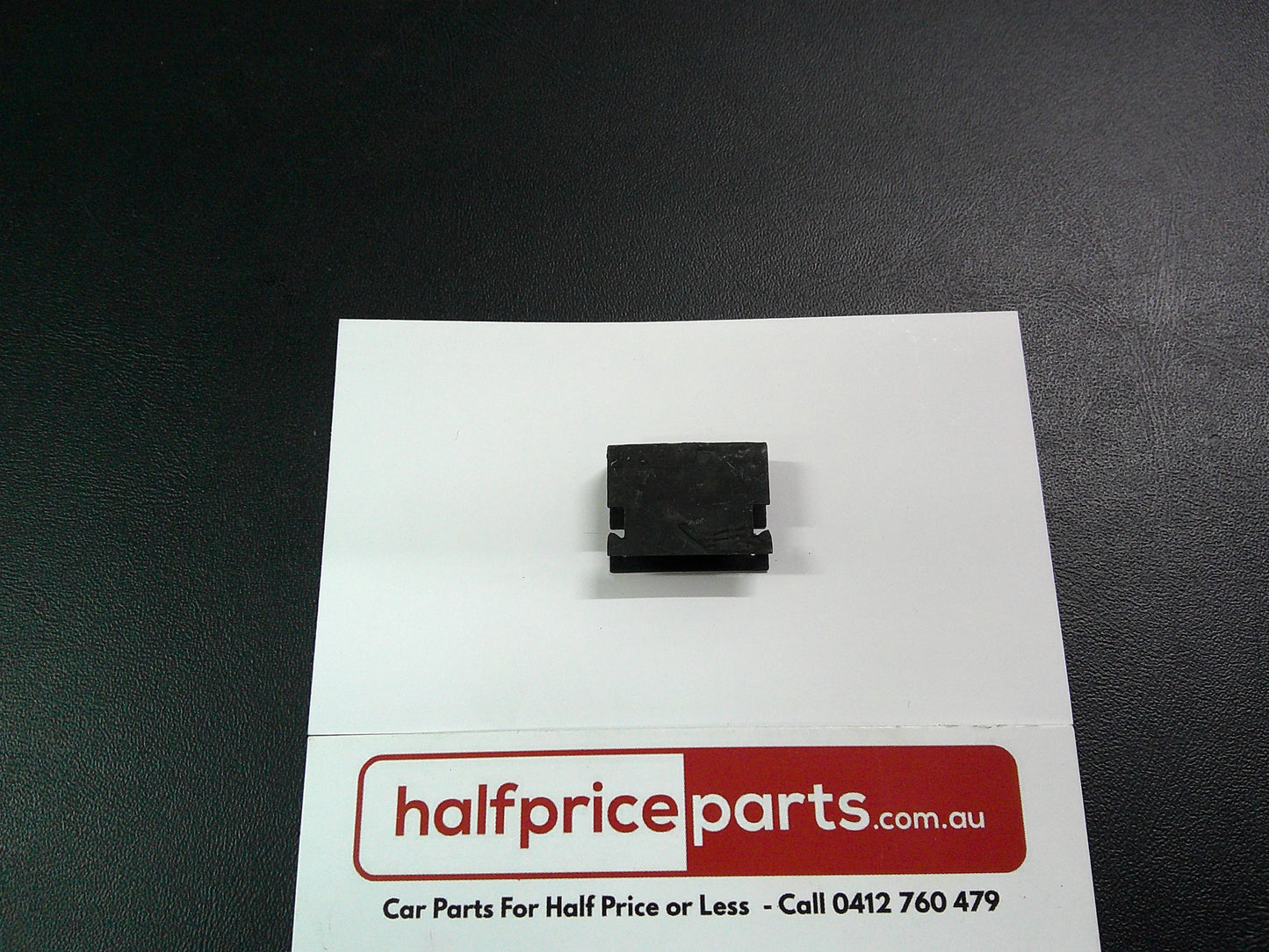 Holden ZB Commodore Genuine Extension Retainer New Part