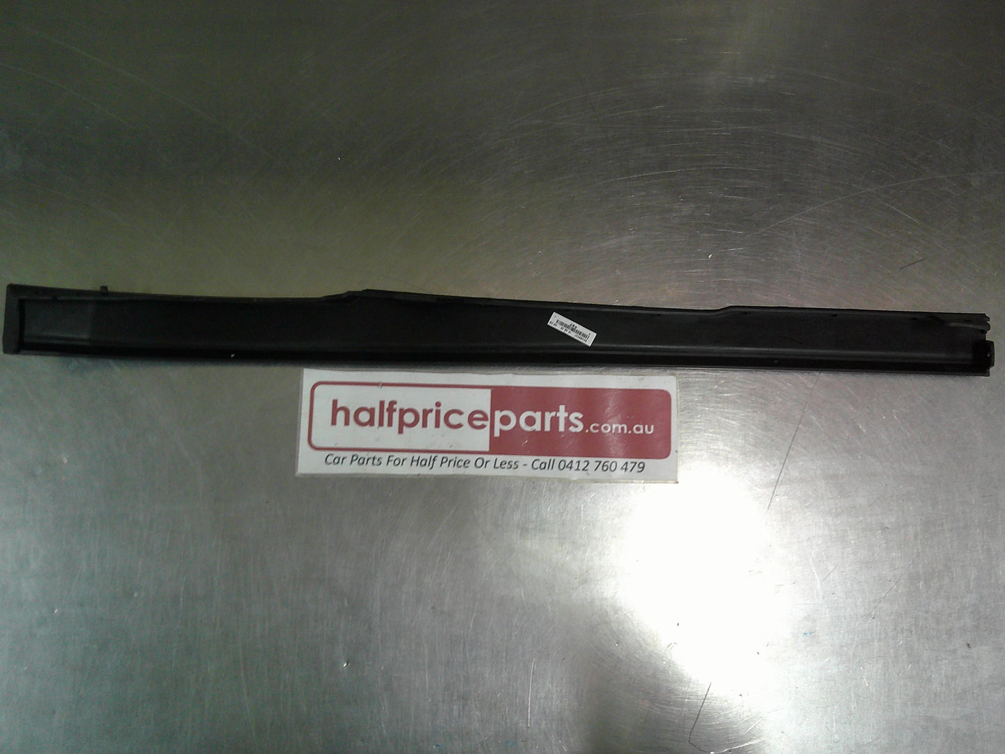Holden CG7 Captiva Genuine Left Hand Front Lower Bar Lip Mould New Part