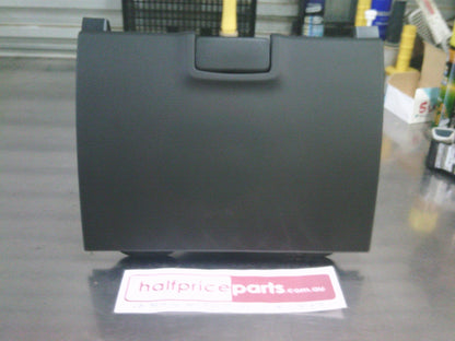 Chevrolet Silverado 1500/2500/3500 Genuine Jet Black Instrument Panel Compartment New Part