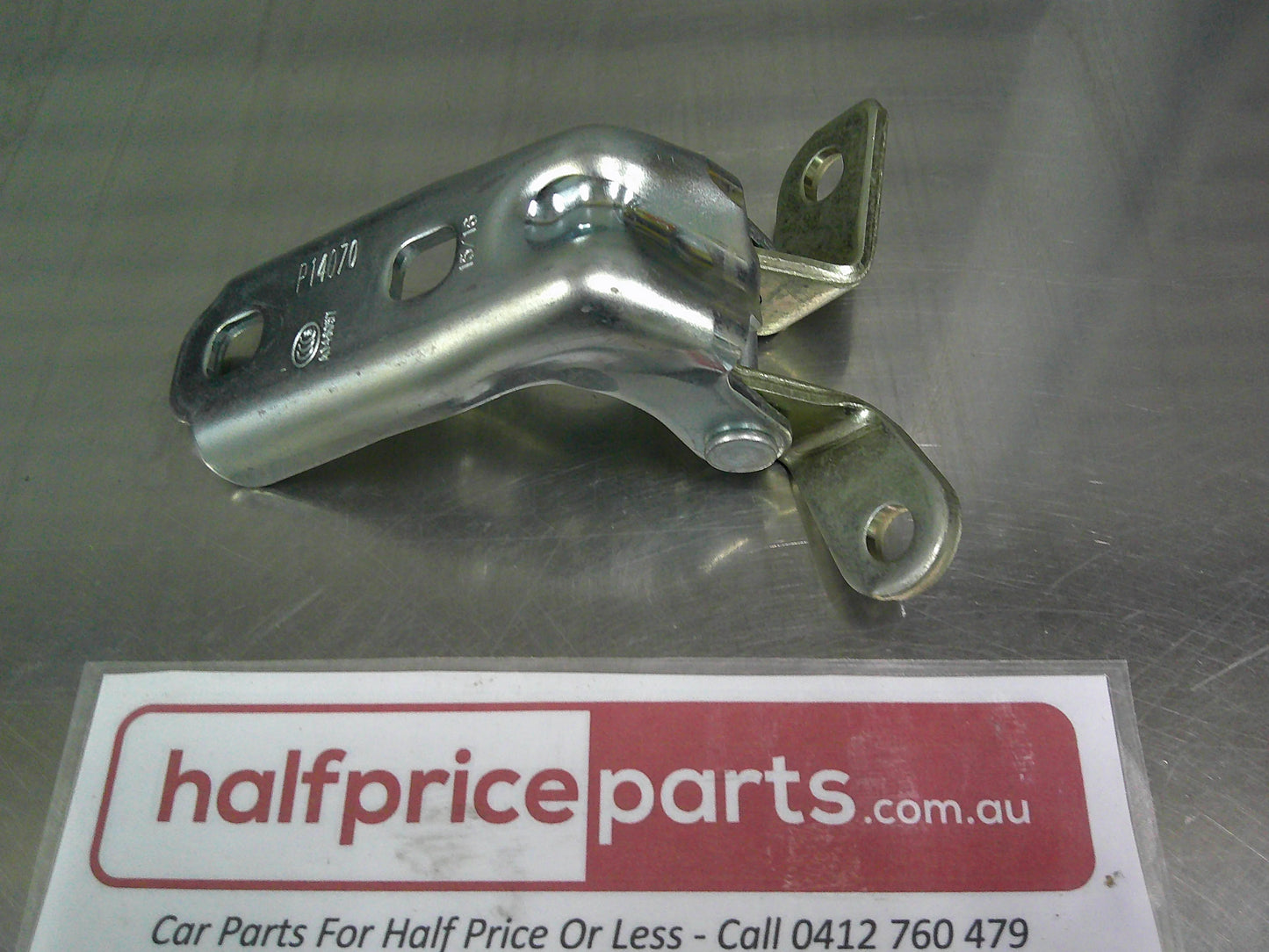 Holden JG/JH Cruze/ZB Commodore/Equinox/Volt/PJ/BK/BL Astra Right Hand Rear Lower Door Hinge New Part