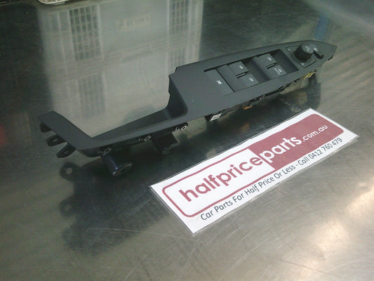 Holden Captiva Genuine Front Righthand Power Window Switch Assy - New Part