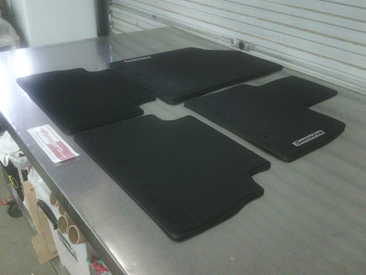 Hyundai Santa Fe Hybird Genuine Tailored Black Carpet Floor Mats New Part.