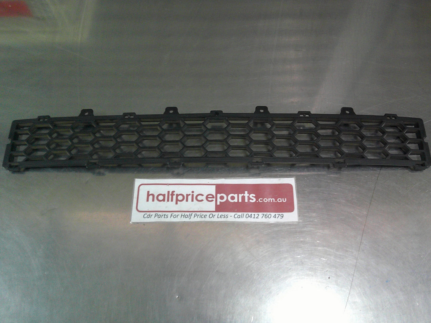 Holden CG Captiva Genuine Front Lower Bumper Grille VGC Used Part