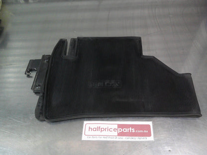 Nissan Tiida Genuine Heavy Duty 2nd Row Rubber Mat 1 Piece New Part