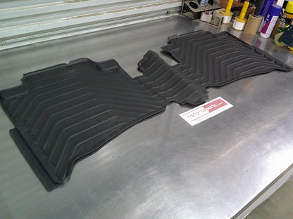 Toyota Fortuner GX/GXL/Crusade Genuine 2nd Row 1 Piece Rubber Floor Mat New Part