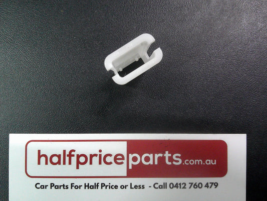 Holden VT Commodore/Calais/Statesman/Caprice/Monaro Genuine Fuse Puller New Part
