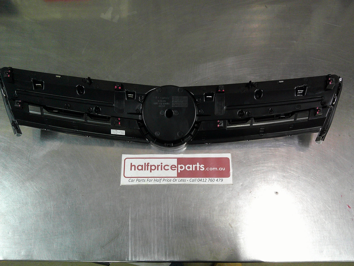 Holden CG/CG5 Genuine Upper Front Grille Chrome & Emblem New Part