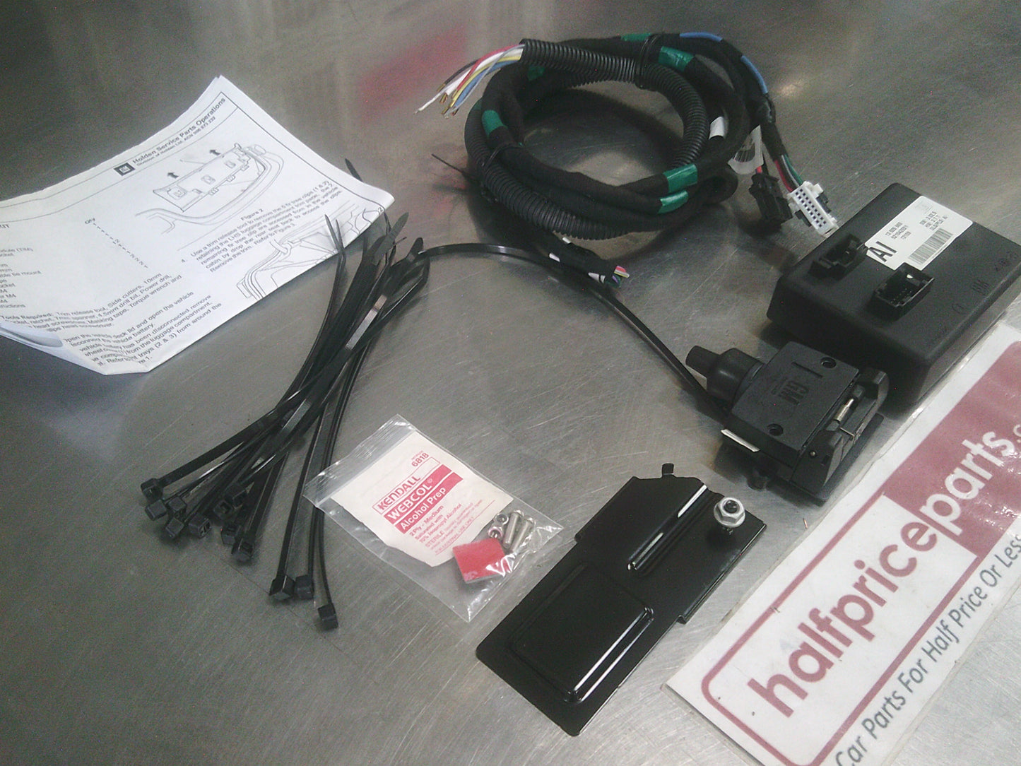 Holden EM Malibu Genuine Trailer Wiring Harness Kit New Part