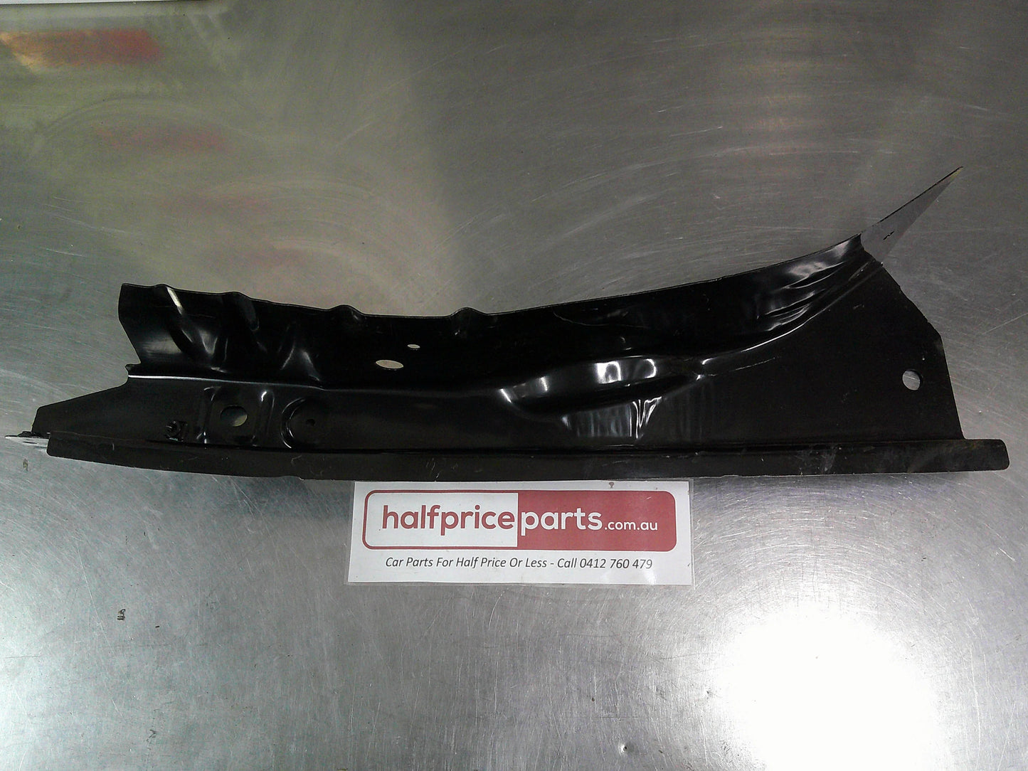 Holden VE Commodore Genuine Inner Front Upper Compartment Rail New Part