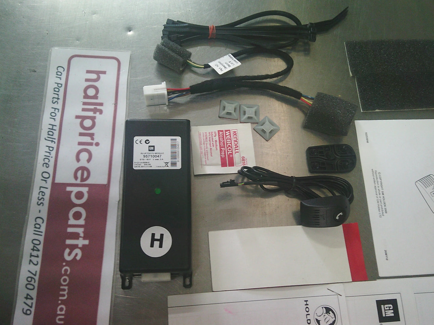 Holden RC Colorado/CG Captiva/JF Viva/AH Astra/H3 Hummer Genuine  Bluetooth Car Phone Kit New Part