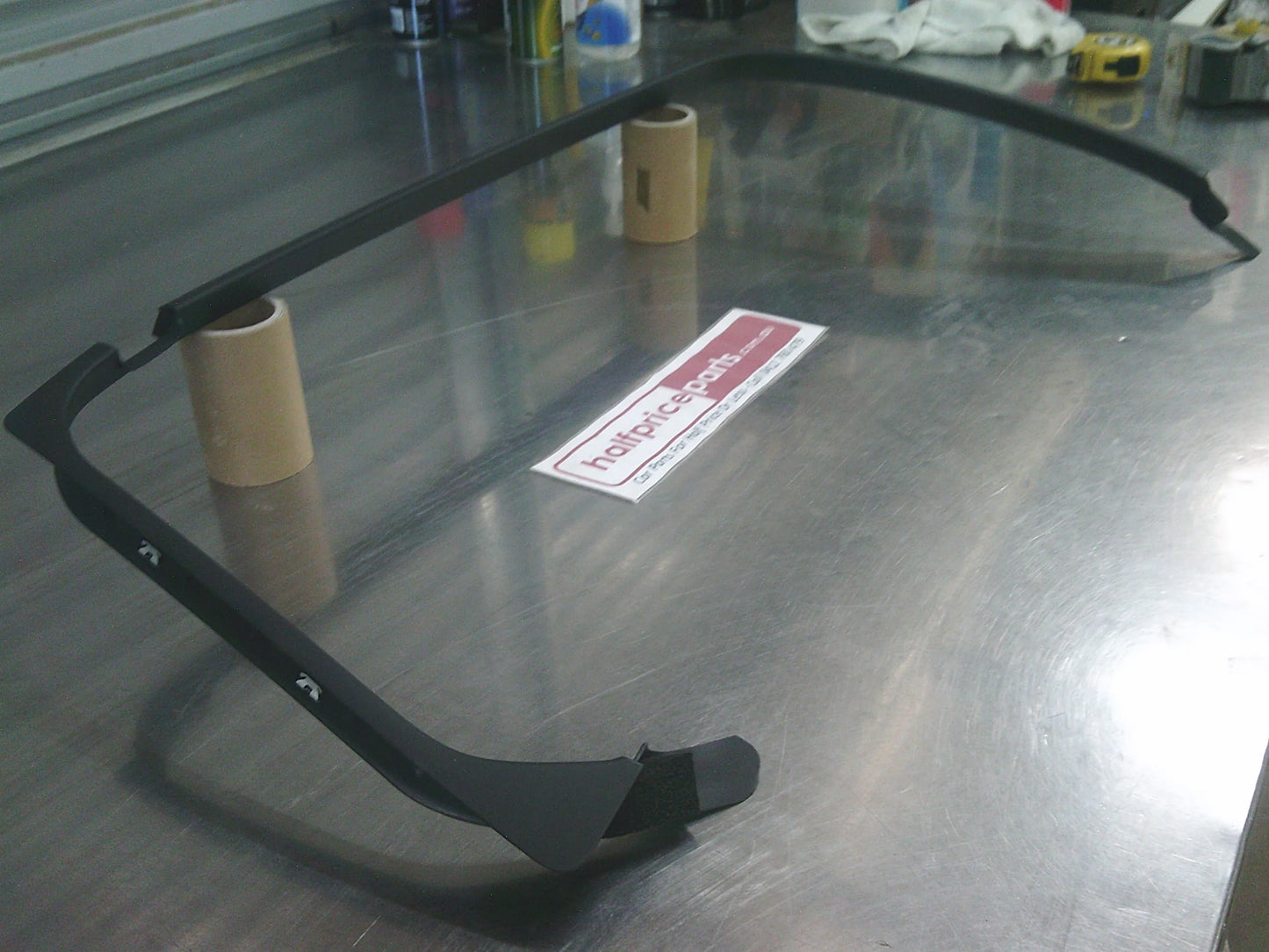 Holden VE Commodore Wagon Right Hand Rear Window Glass Trim New Part