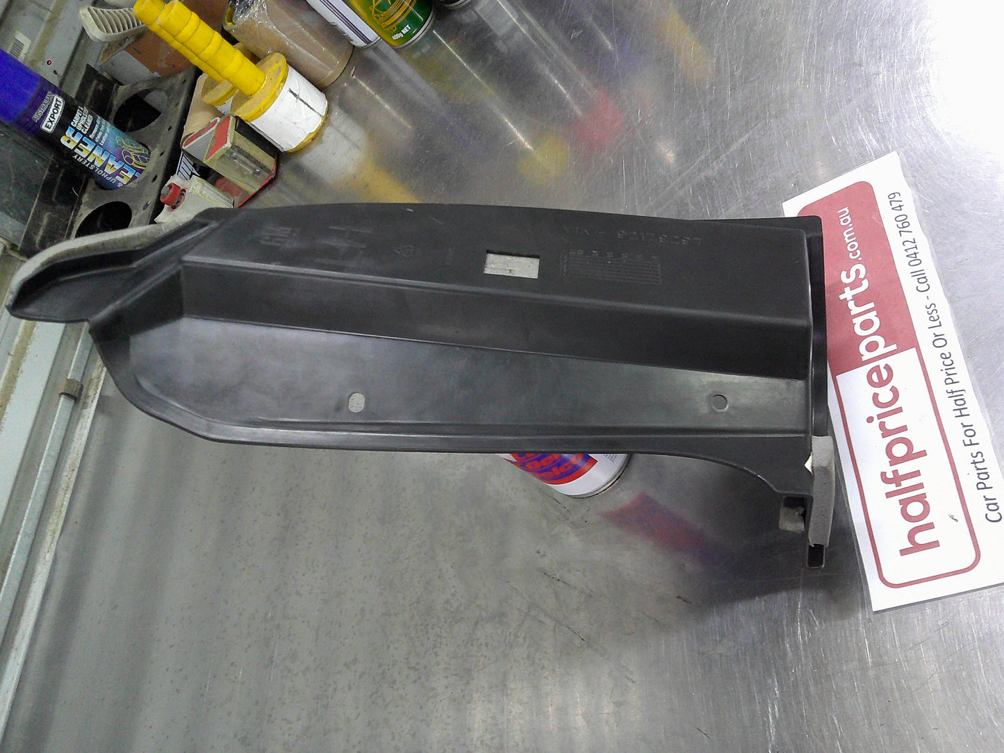 Holden VZ Commodore Ute Genuine Left Hand Rear Tail Light Housing Dust Cover New Part